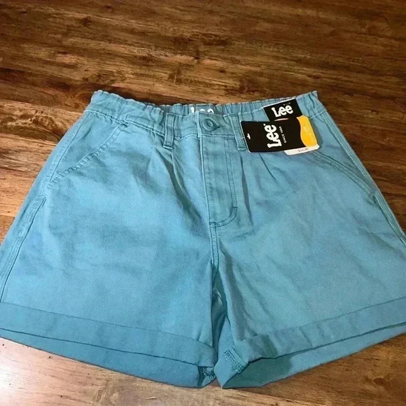 Lee Pants - NWT Lee women’s heritage teal shorts size 2 relaxed fit high rise a line midway
